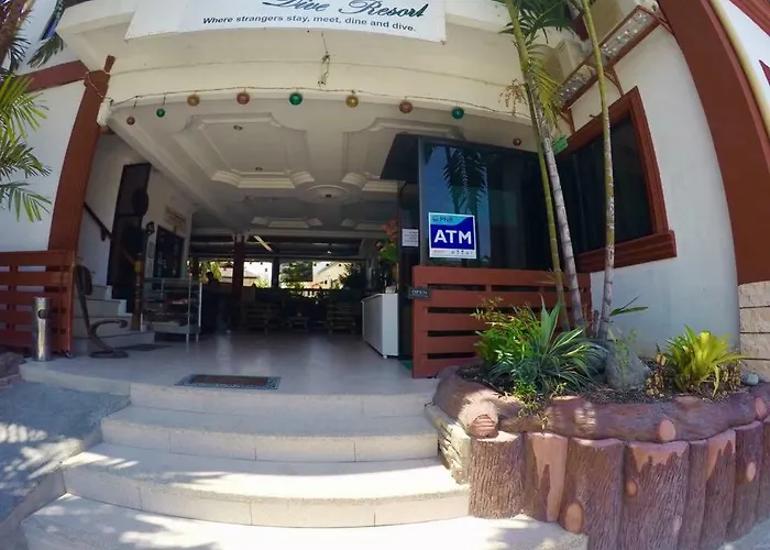 Eve's Kiosk Dive * Moalboal